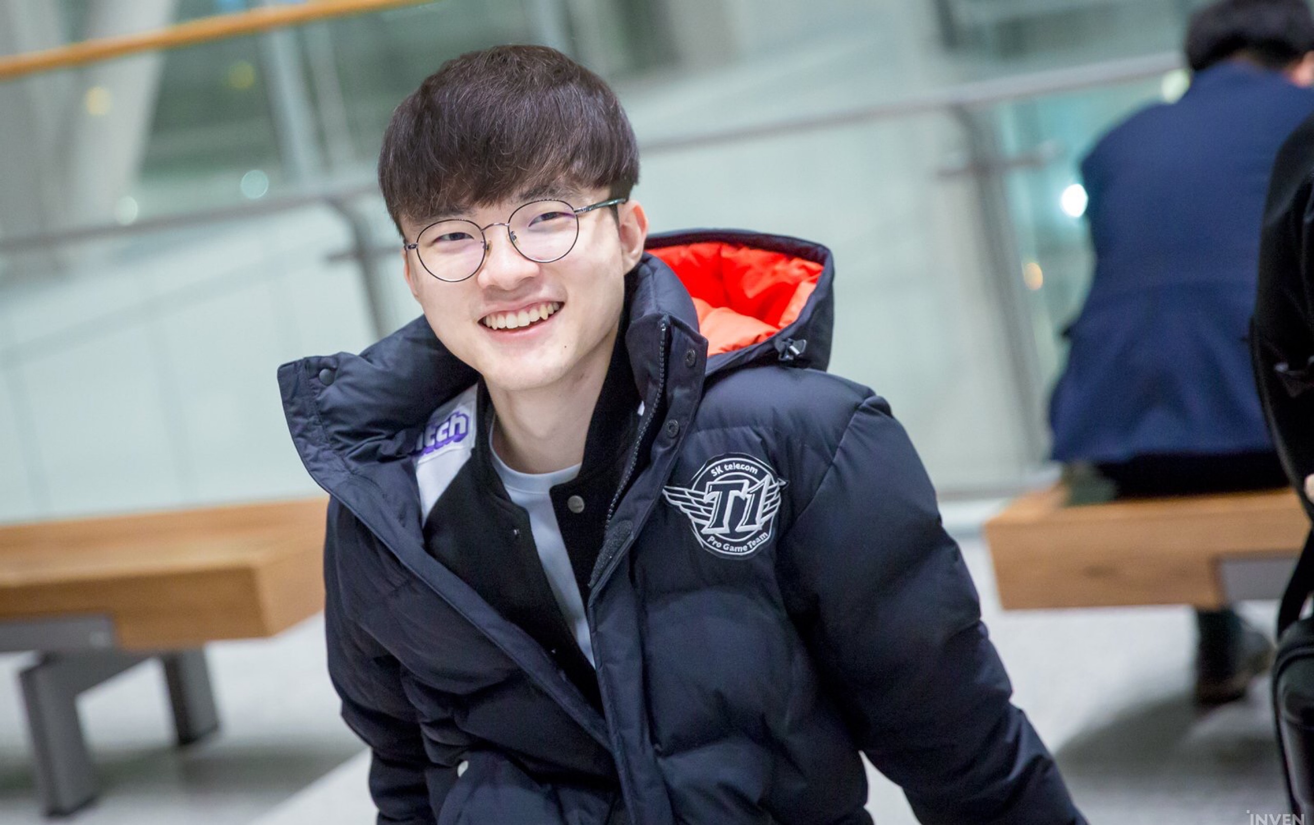 Doinb回应退役：本来就是打算回家养猪，但计划有变！